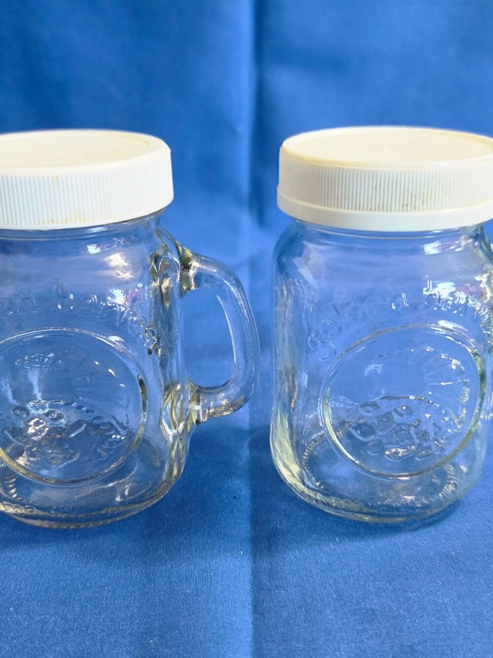 Set 2 Golden Harvest SALT & PEPPER SHAKERS Handled Glass Mug White Lids Cornucop